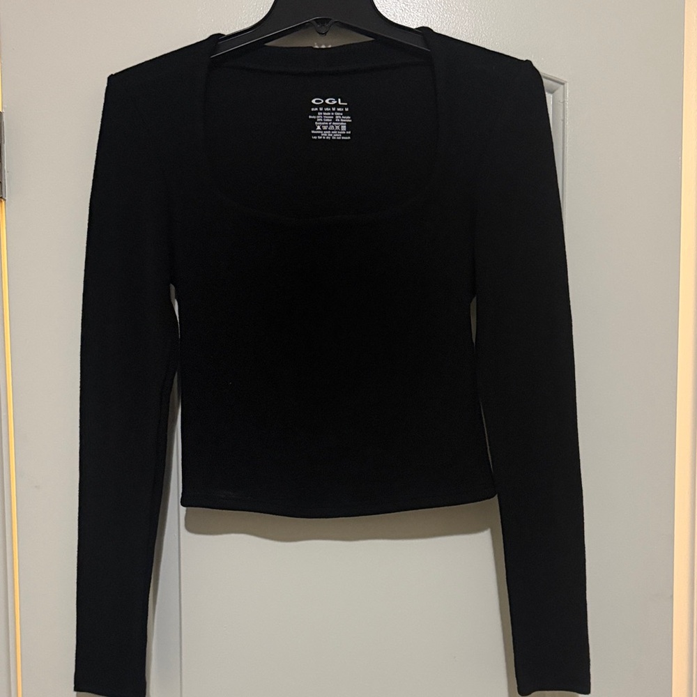 OGL Black Long-Sleeve Square Neck Crop Top